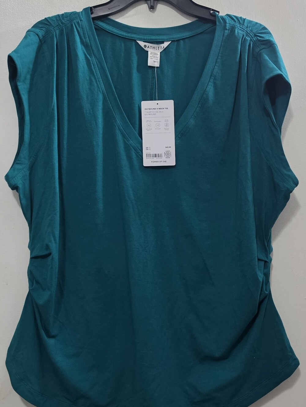 Athleta Alpine Green V-Neck Short Sleeve Women's Tee NWT